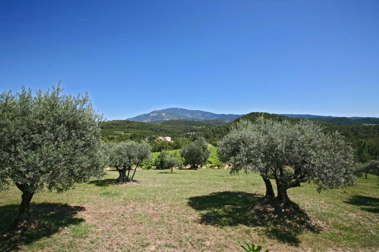 Gites Dans Mas En Pierres Robion en Luberon Exteriör bild