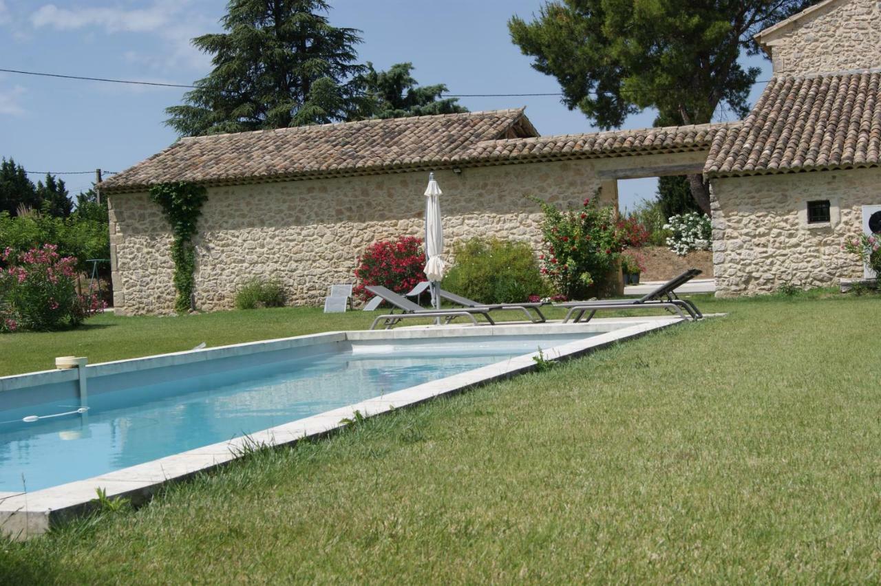 Gites Dans Mas En Pierres Robion en Luberon Exteriör bild