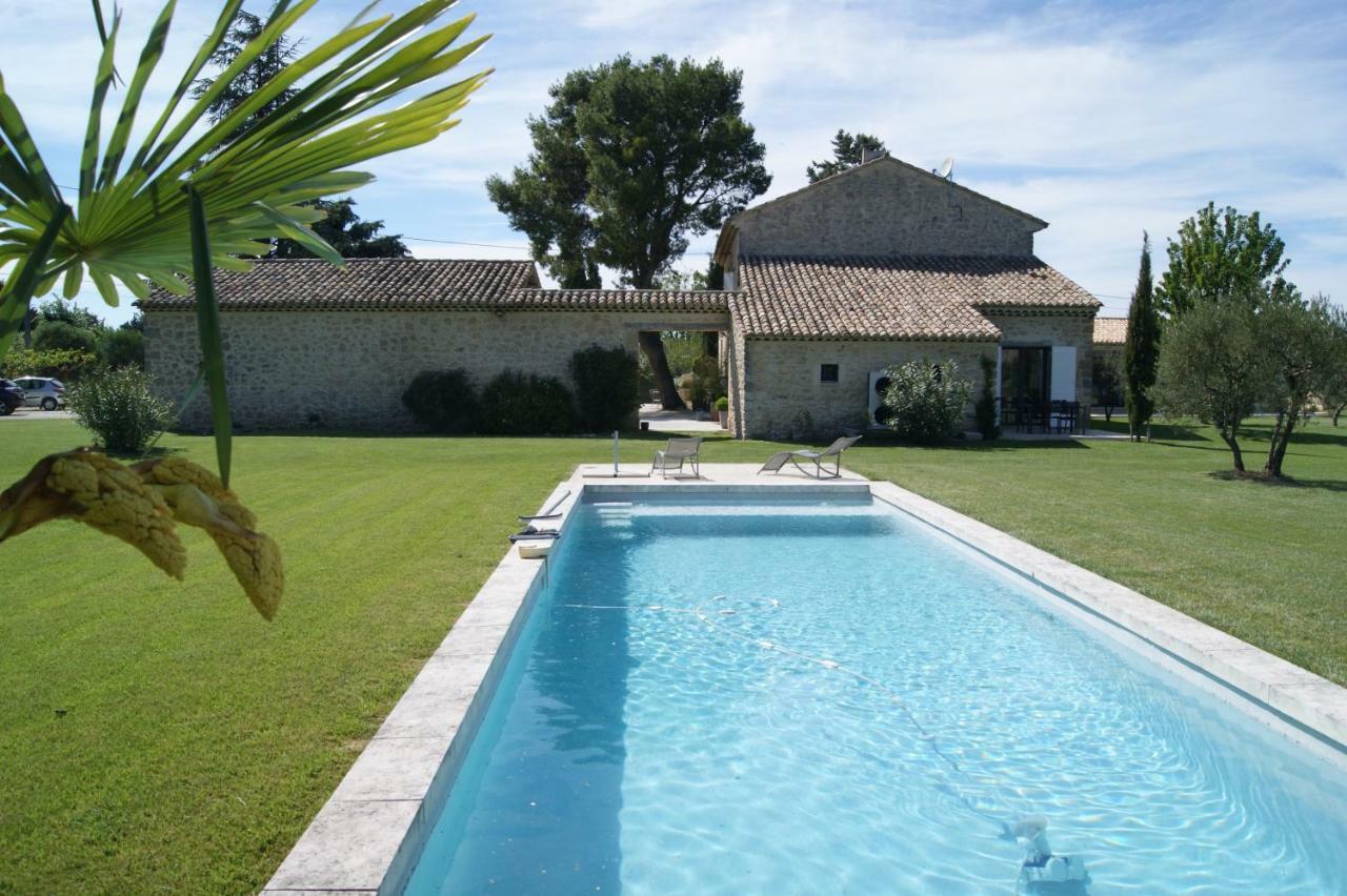 Gites Dans Mas En Pierres Robion en Luberon Exteriör bild